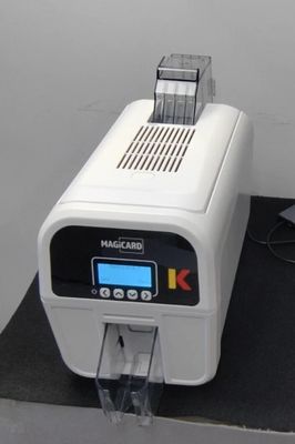Impresora de tarjetas de identificación de PVC de sublimación de colorantes de color Magicard K 300dpi para el éxito de su negocio